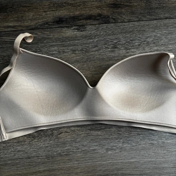 Soma Enbliss Wireless Comfort T Shirt Bra Pale Sand Beige Sz 34C - Picture 8 of 11